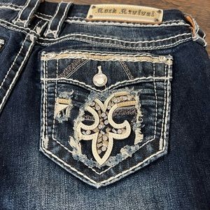 Rock Revival Easy Crop Boris fit